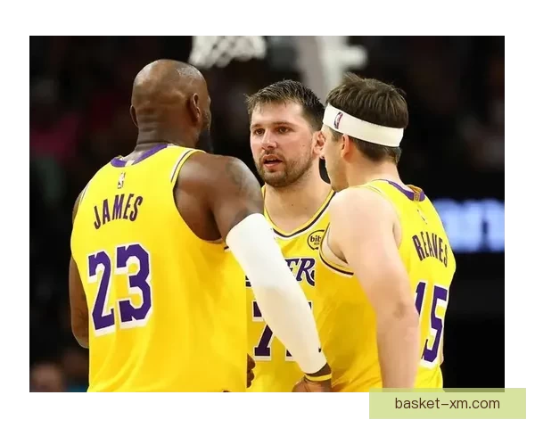 湖人拒绝逆转步行者 东契奇狂砍43分詹姆斯准三双闪耀